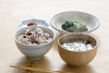 酵素玄米ダイエットで美味しく簡単デトックス。モチモチご飯の炊き方