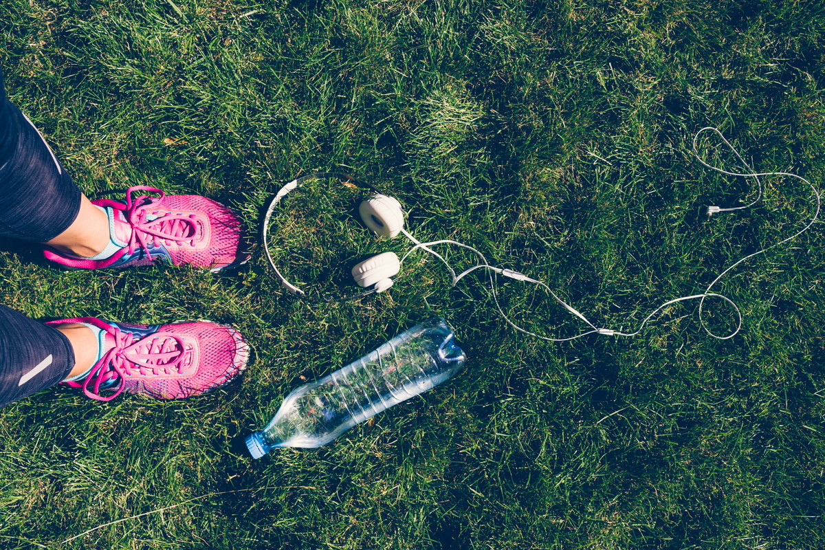 夜のジョギングを快適に。ダイエットや疲労回復効果も高められる